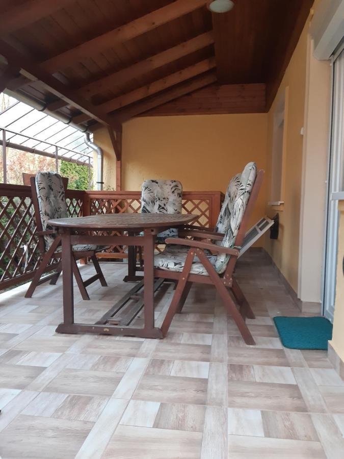 Villa Pakasz Nyaralohaz Tiszafüred Exterior foto
