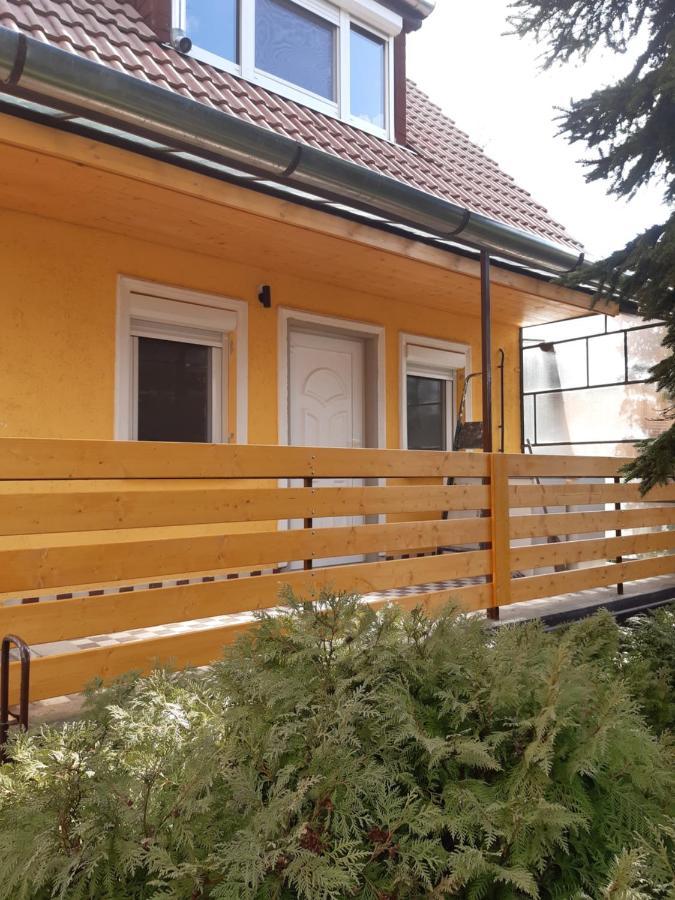 Villa Pakasz Nyaralohaz Tiszafüred Exterior foto